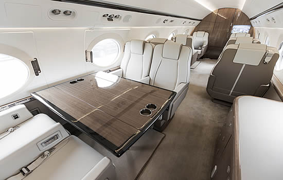 Forward cabin with four seats in club configuration